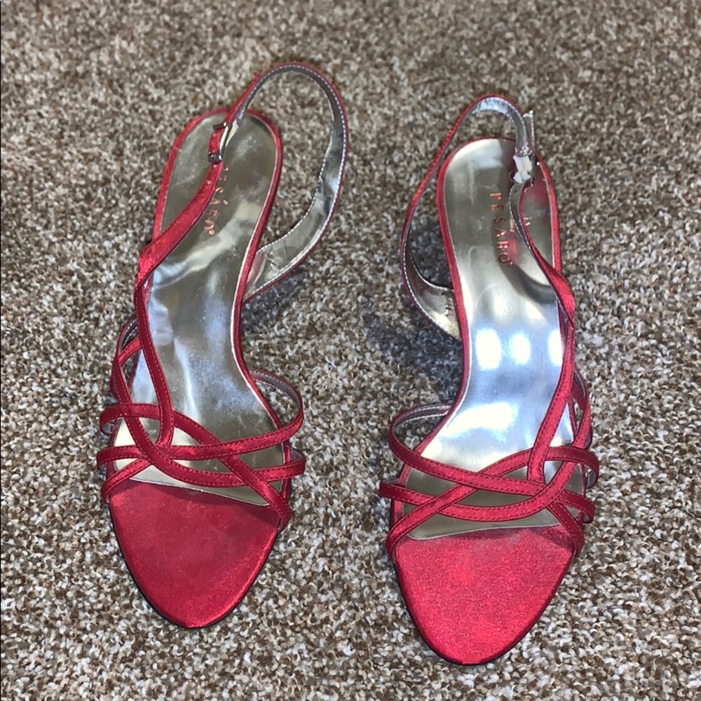 Pesaro size 10 red heels